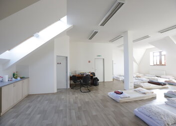 Azylové bydlení Cusanus otevřelo dveře uprchlíkům z Ukrajiny