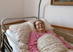 Paní Anna Hráčková, rodačka z Kvačic, oslaví 7. dubna pětaosmdesátileté narozeniny doma uprostřed své rodiny v Uherském Ostrohu. 