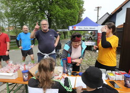 podobě krásných perníčků, které napekly maminky členů Misijního klubka a nádherně je nazdobila paní Ludmila Ježková