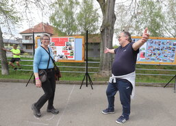 Úsměvy na tváři i v cíli s kilometry v nohou, tak to vypadalo v sobotu 7. 5. při charitativní akci Během a chůzí pro Domící hospic Antonínek v Dolním Němčí.