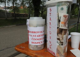 Jedna kasička nakonec nestačila