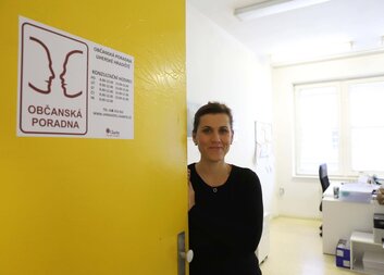  Občanská poradna pomůže zdarma ze sítě dluhů