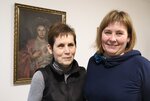 Současná vrchní sestra Lenka Malušová (vpravo) s nejstarší zdravotní sestrou v týmu Miloslavou Leciánovou.